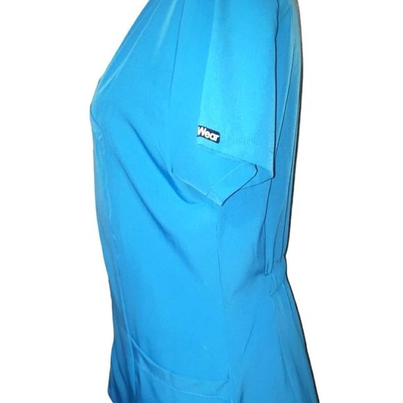 NWOT, Heal Wear Teal Colored Scrub Top - Picture 10 of 12